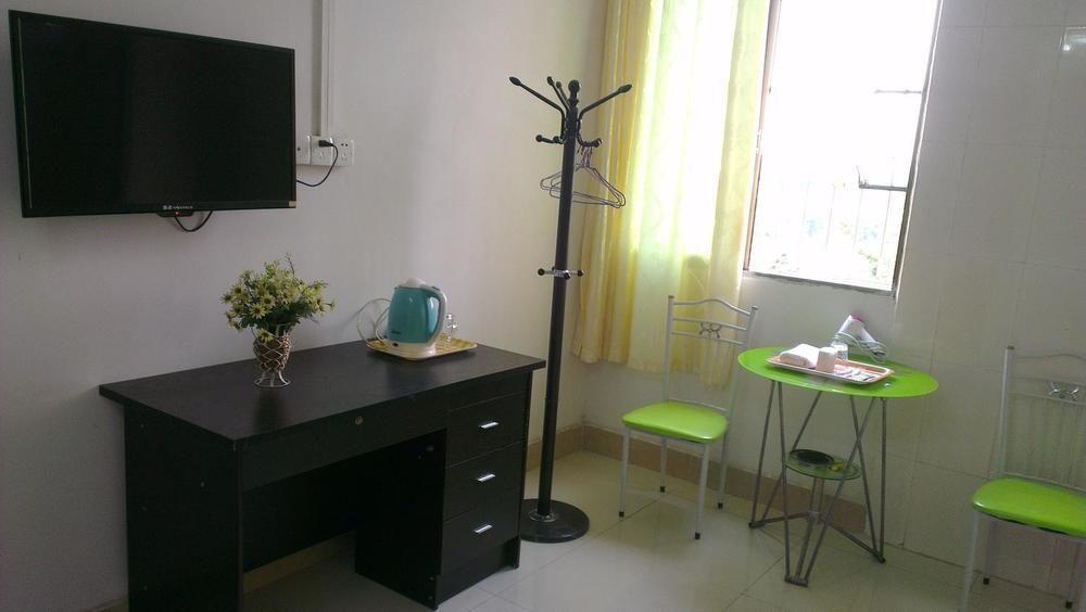 Junhua Inn Guangzhou South Railway Station Екстериор снимка